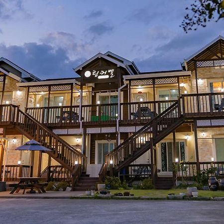 Tinkerbell Pension Gyeongju Dış mekan fotoğraf